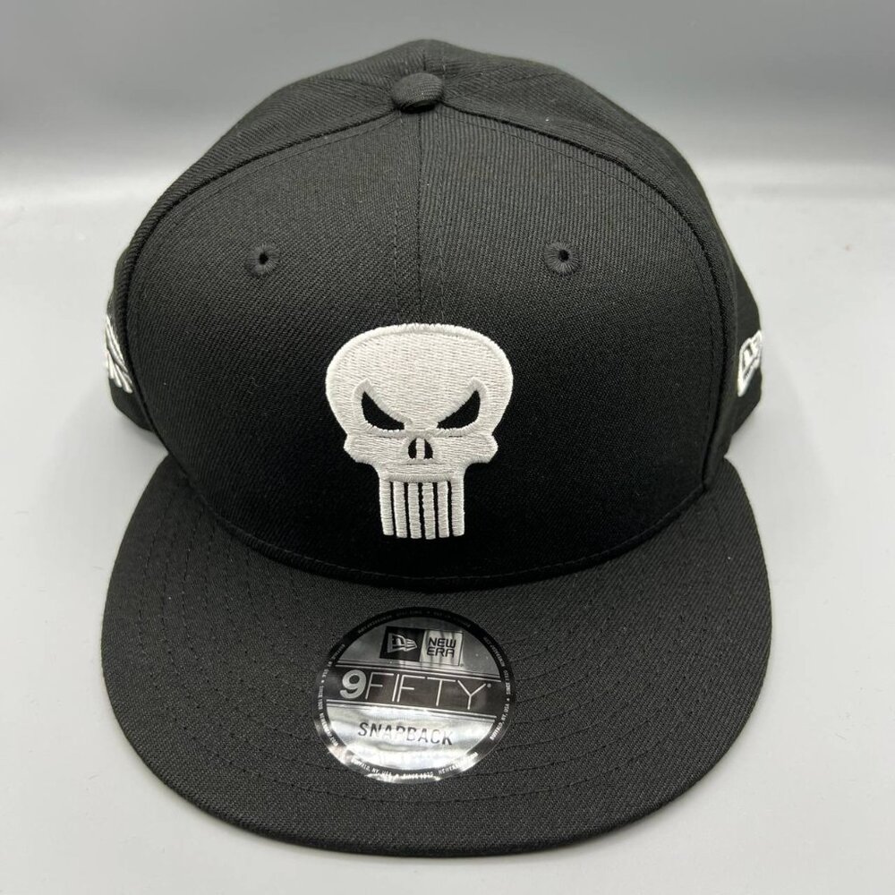 Marvel The Punisher Hat Men Black 9Fifty New Era Snap Back Cap New - Picture 1 of 7